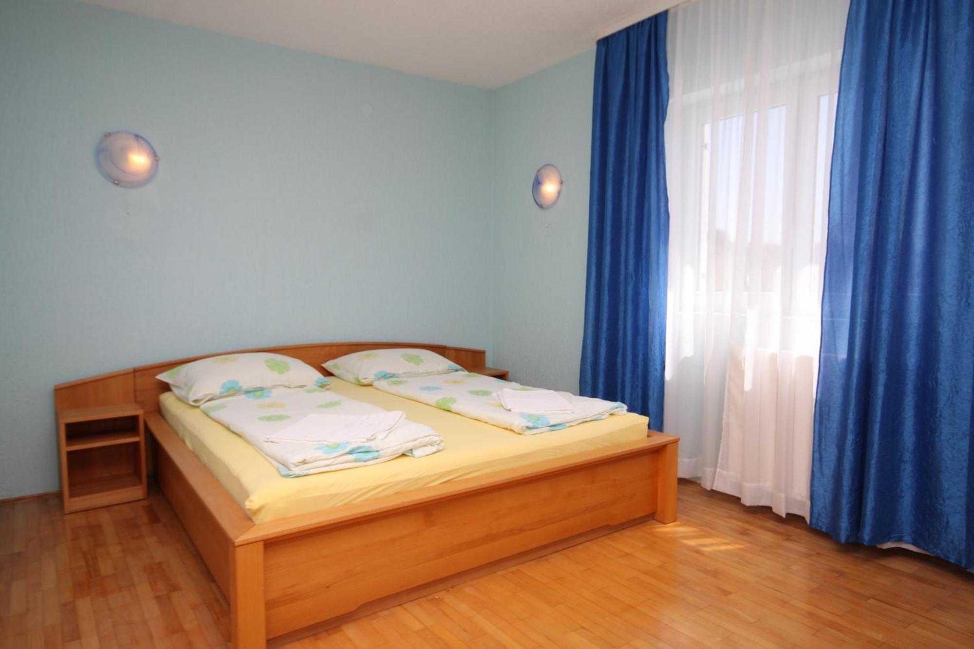Rooms With A Swimming Pool Peroj, Fazana - 2235 Esterno foto