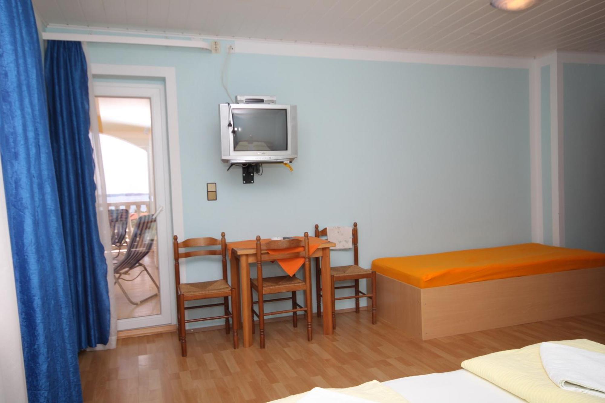 Rooms With A Swimming Pool Peroj, Fazana - 2235 Camera foto