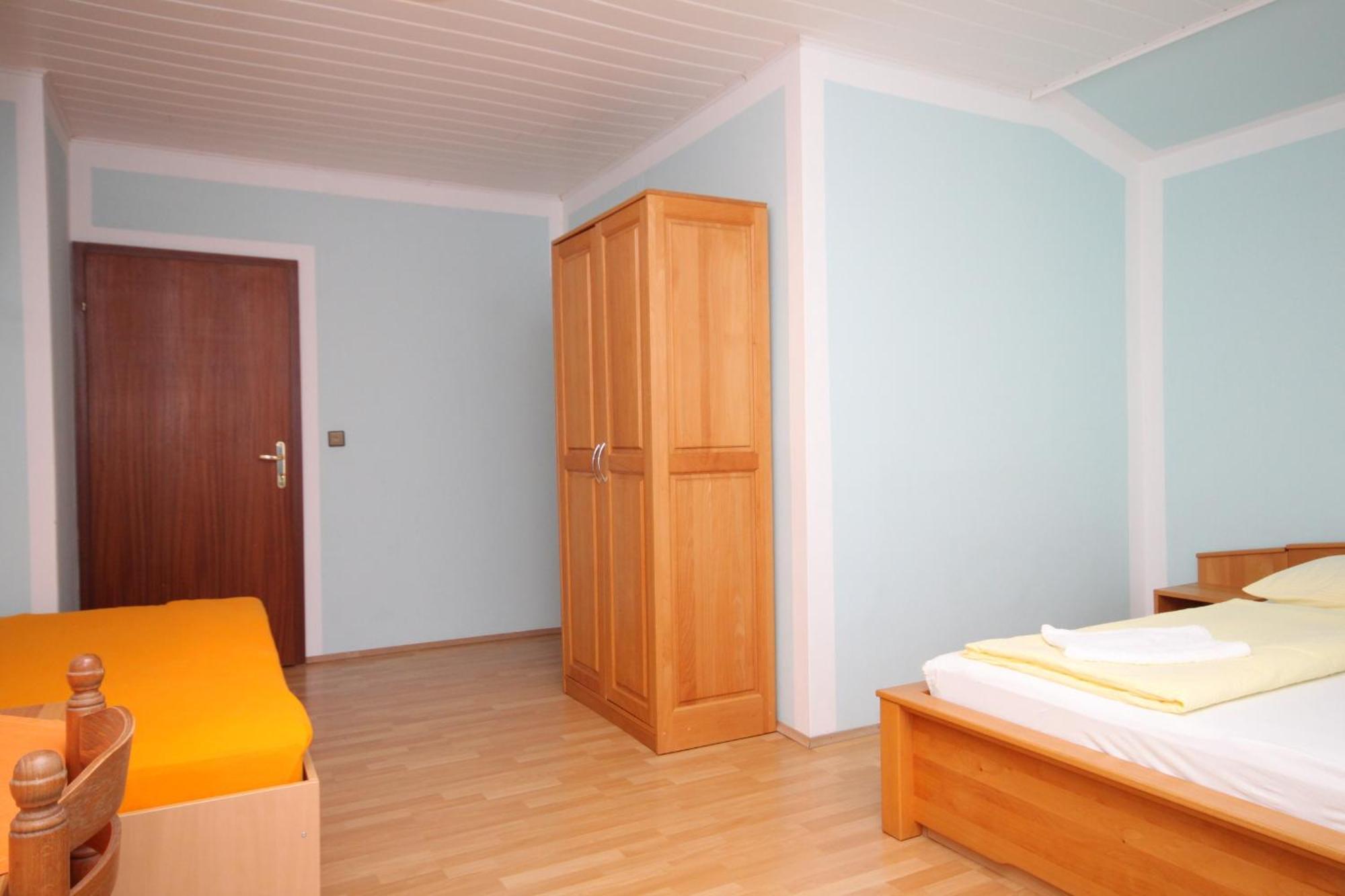 Rooms With A Swimming Pool Peroj, Fazana - 2235 Camera foto